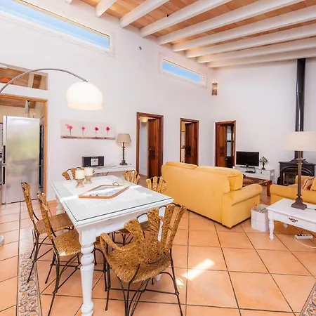 Can Lluis Villa